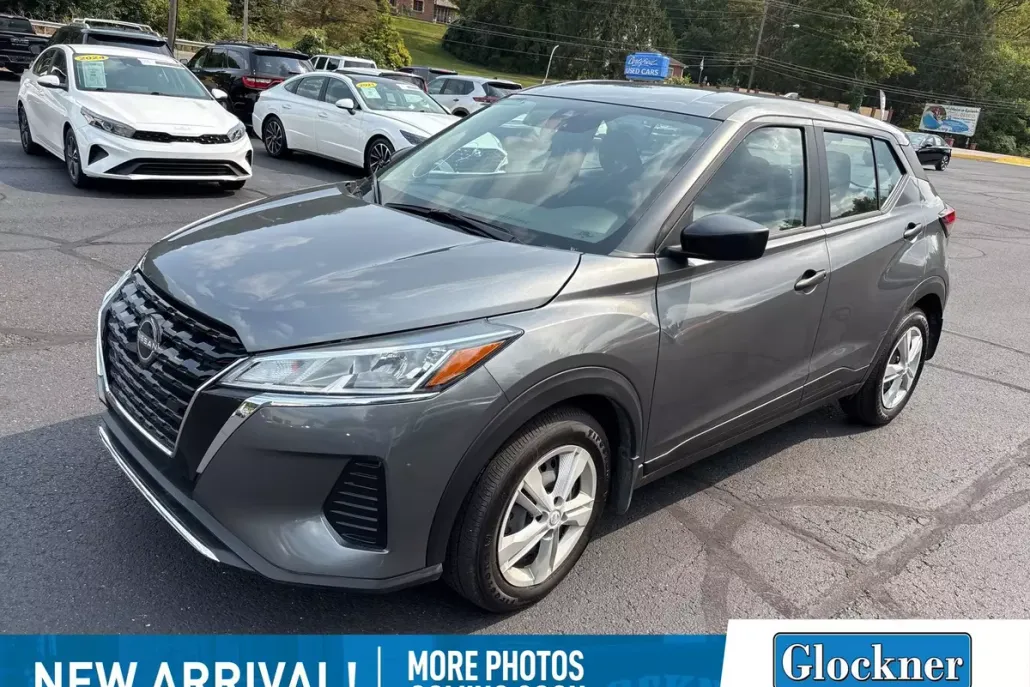 2024 Nissan Kicks S photo 1