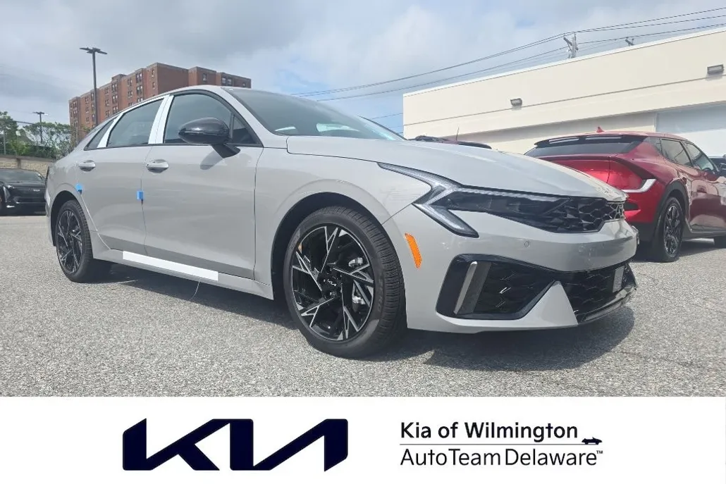 2026 Kia K5 GT-Line photo 1