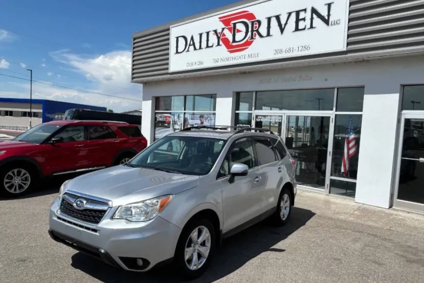 2014 Subaru Forester 2.5i Touring photo 1