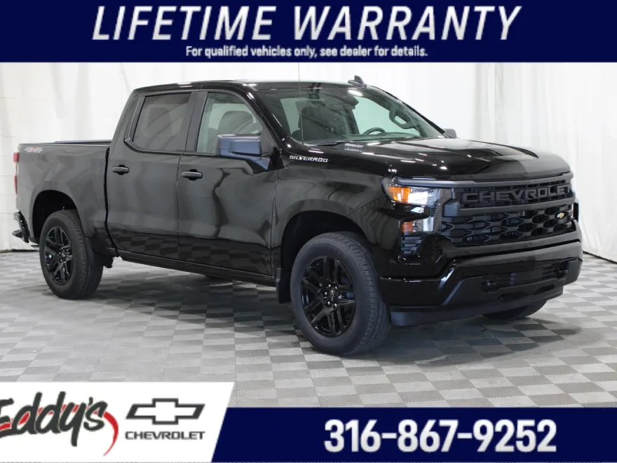 2025 Chevrolet Silverado 1500 Custom photo 1