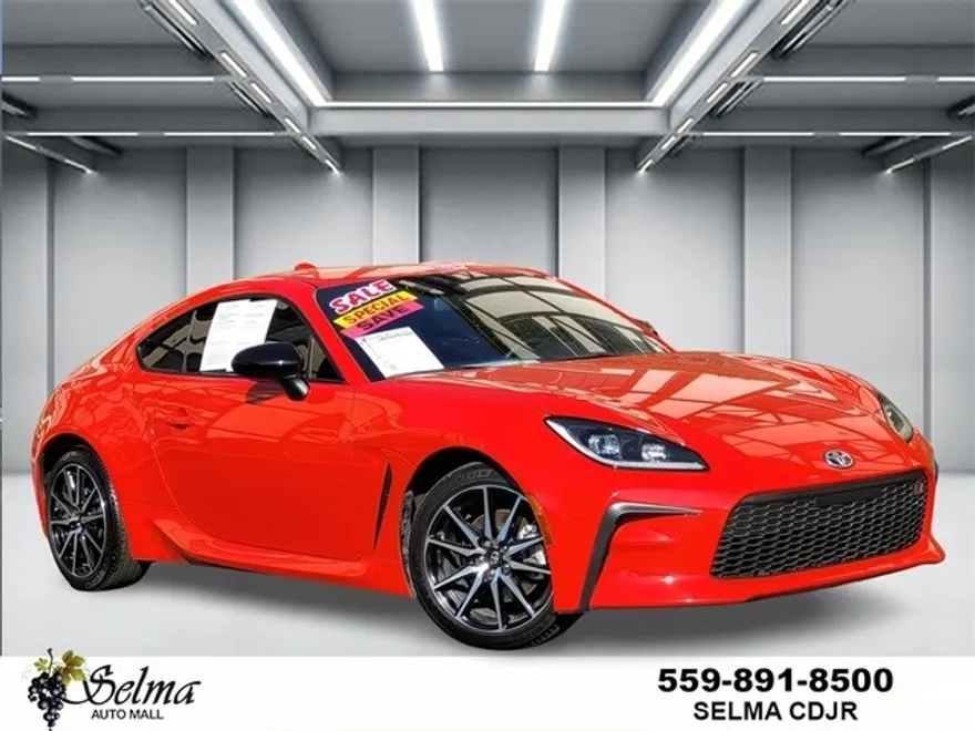 2024 Toyota GR86 Base photo 1