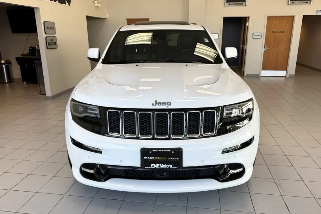 2014 Jeep Grand Cherokee SRT8 photo 1