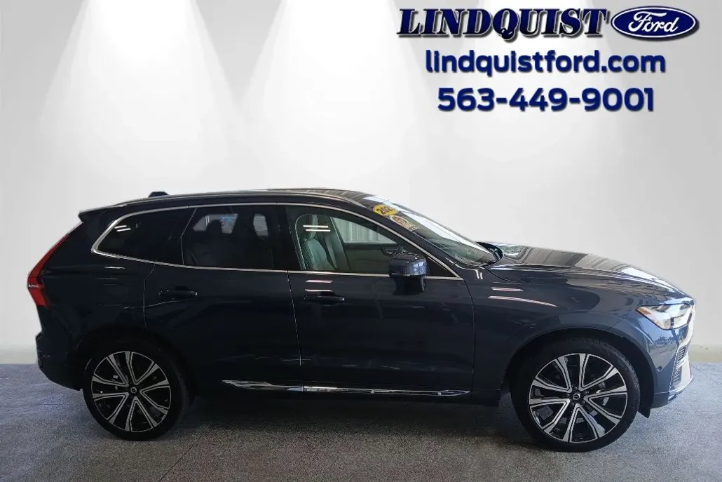 2023 Volvo XC60 Ultimate photo 1