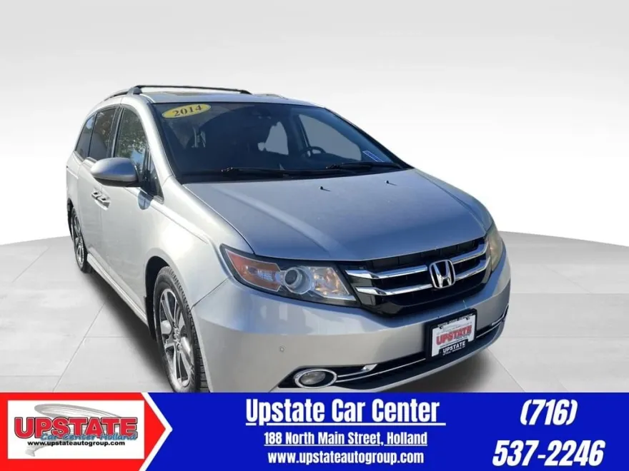 2014 Honda Odyssey Touring photo 1