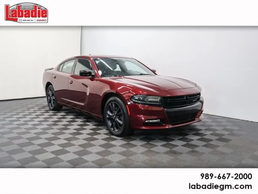 2020 Dodge Charger SXT photo 1