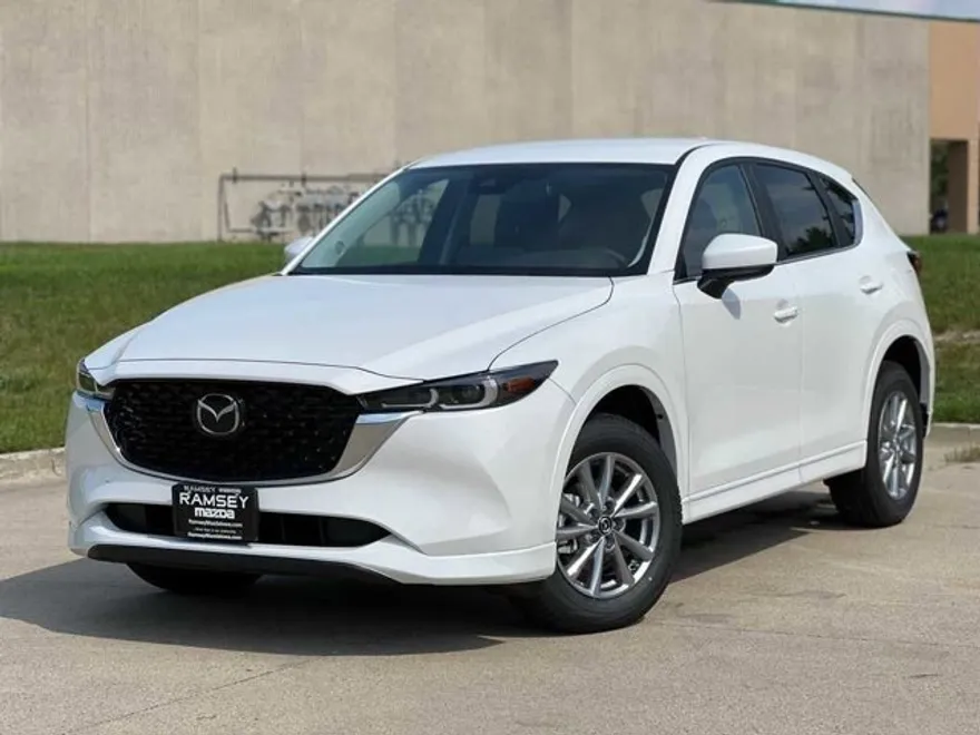 2025 Mazda CX-5 2.5 S Preferred photo 1