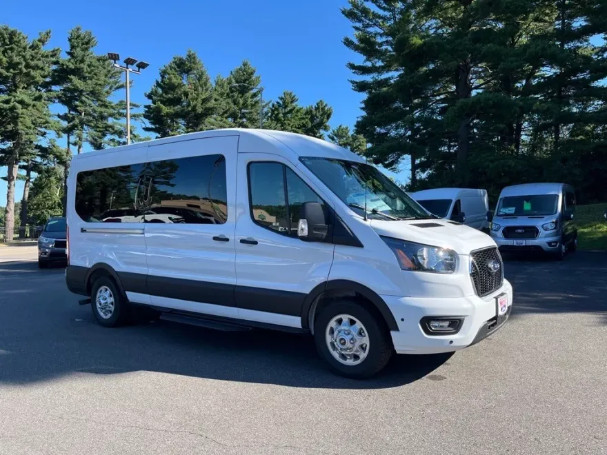 2025 Ford Transit photo 1
