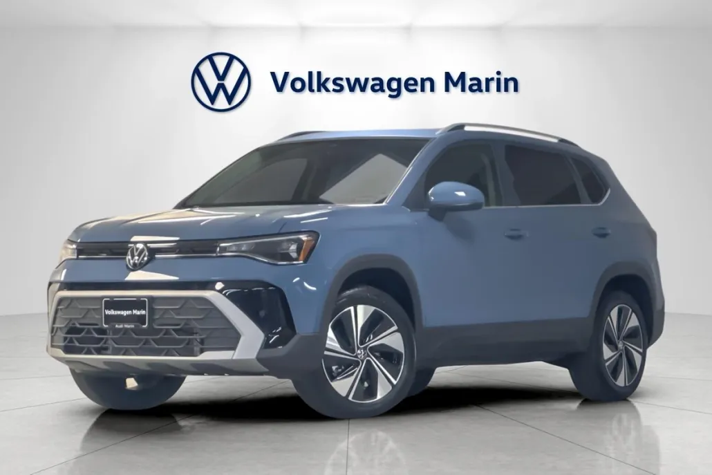 2025 Volkswagen Taos SE photo 1