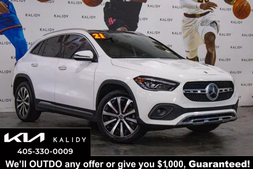 2021 Mercedes Benz GLA 250 photo 1