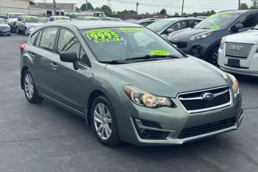 2015 Subaru Impreza 2.0i Premium photo 1