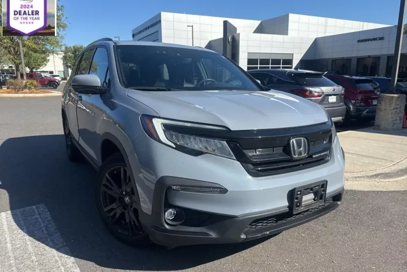 2022 Honda Pilot Black Edition photo 1