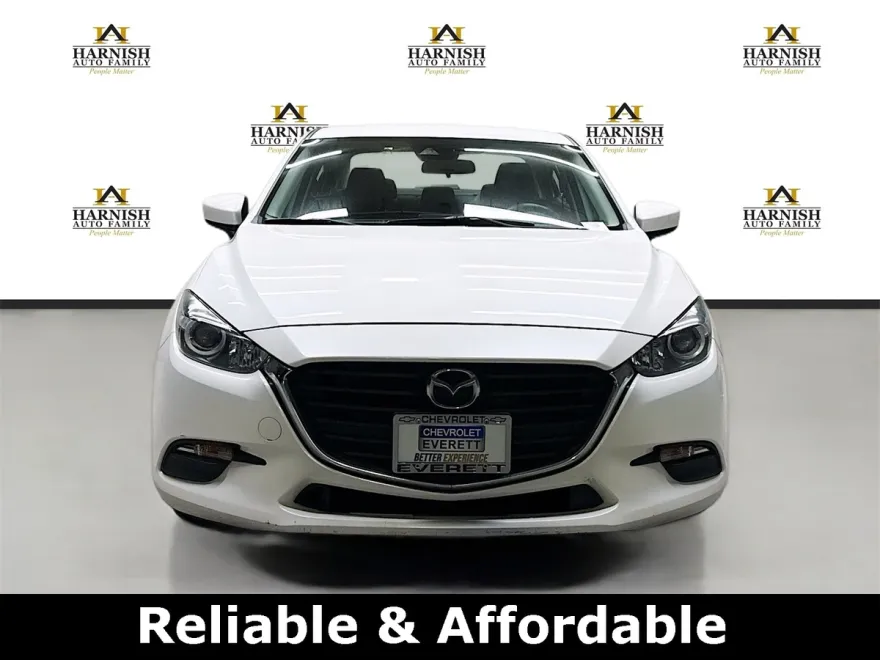 2018 Mazda Mazda3 Sport photo 1