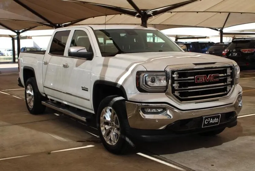 2016 Gmc Sierra 1500 SLT photo 1