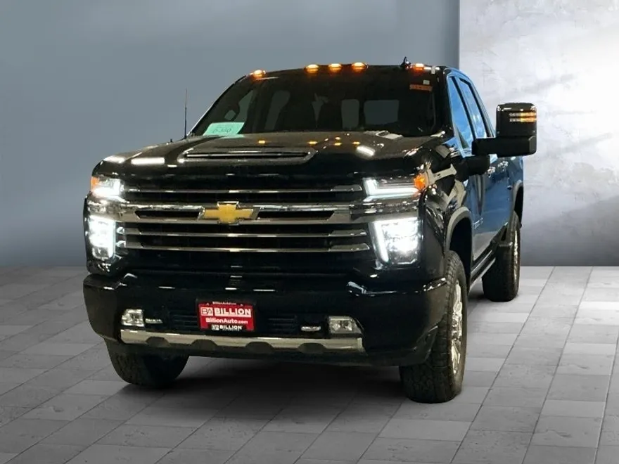 2023 Chevrolet Silverado 3500HD High Country photo 1