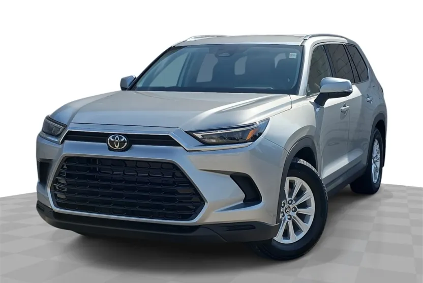 2025 Toyota Highlander Hybrid XLE photo 1