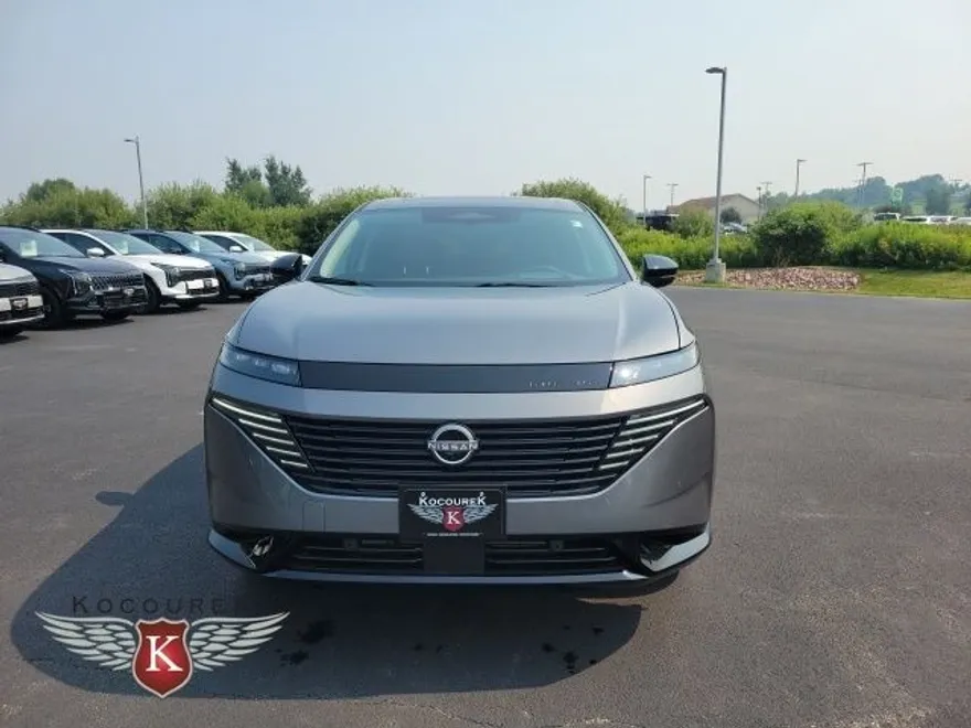2025 Nissan Murano Platinum photo 1