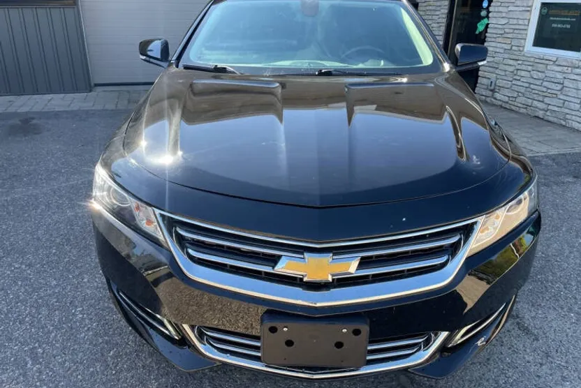 2018 Chevrolet Impala 1LT photo 1