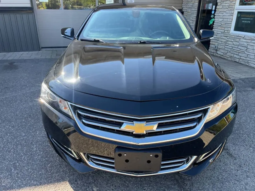2018 Chevrolet Impala 1LT photo 1
