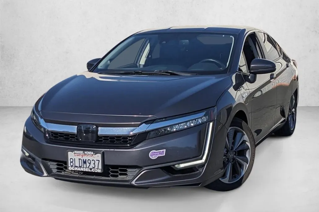 2019 Honda Clarity Plug-In Hybrid Touring photo 1