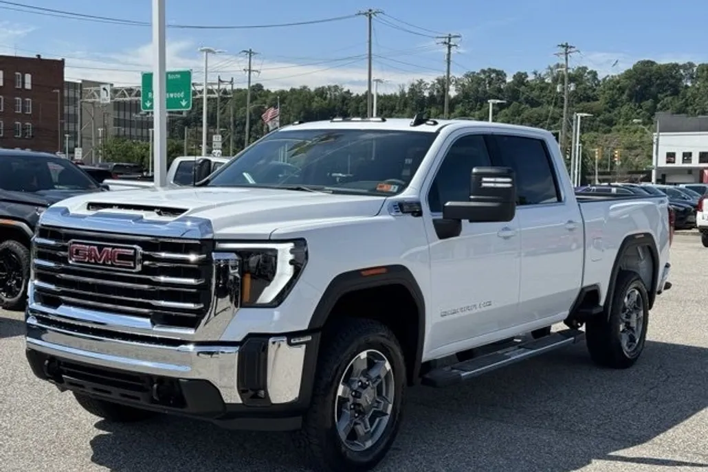 2025 Gmc Sierra 2500 HD SLE photo 1