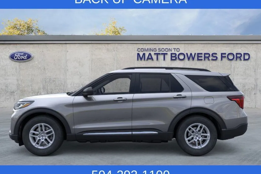 2025 Ford Explorer photo 1