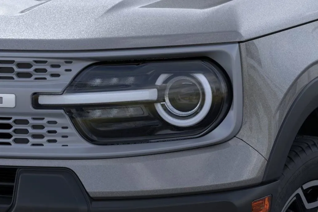 2025 Ford Bronco Sport Outer Banks photo 1