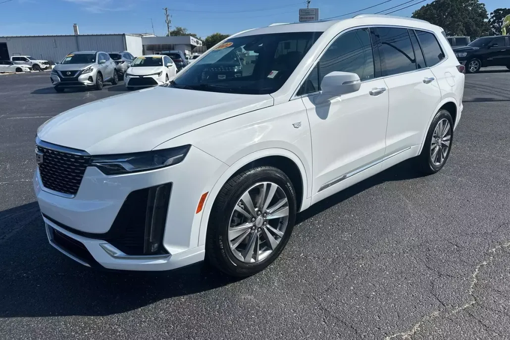 2022 Cadillac XT6 Premium Luxury photo 1