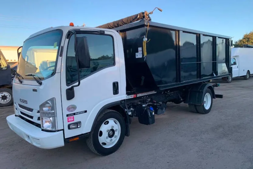 2022 Isuzu NRR Low Cab Forward photo 1