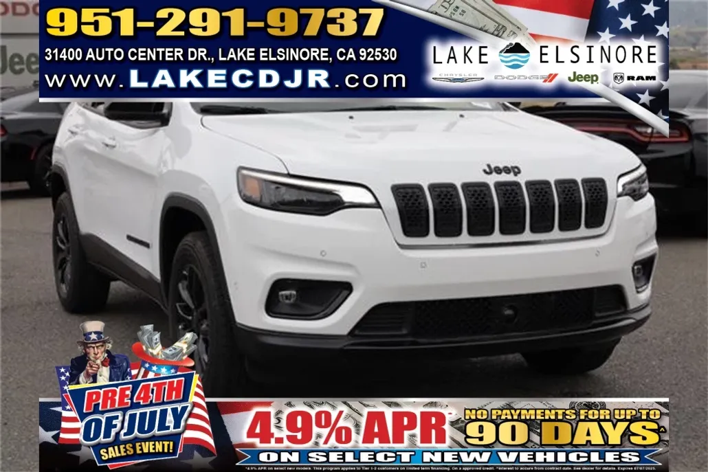 2023 Jeep Cherokee Altitude Lux photo 1