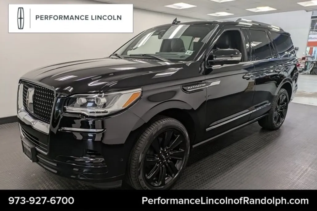 2023 Lincoln Navigator Reserve photo 1