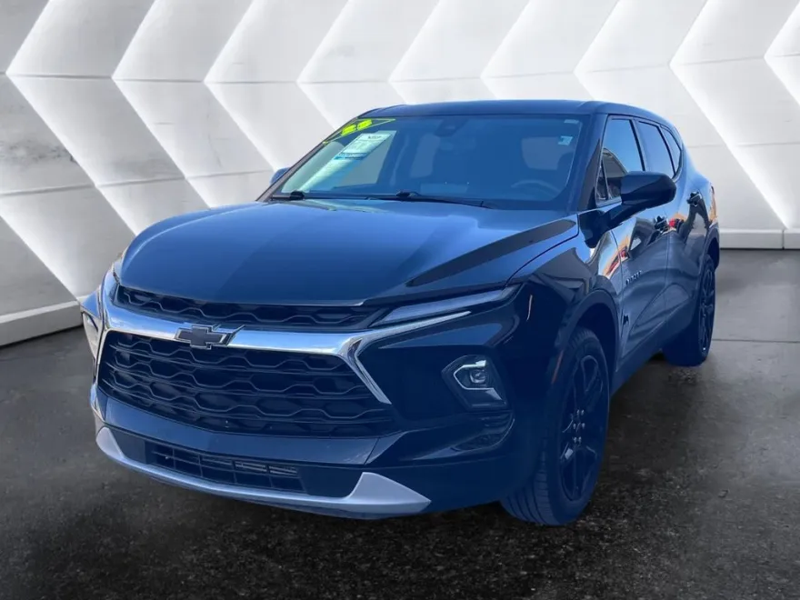 2023 Chevrolet Blazer 2LT photo 1