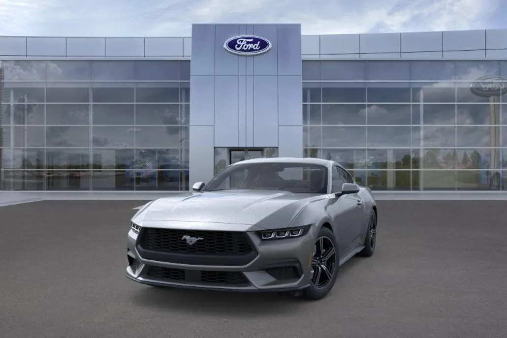 2025 Ford Mustang EcoBoost photo 1