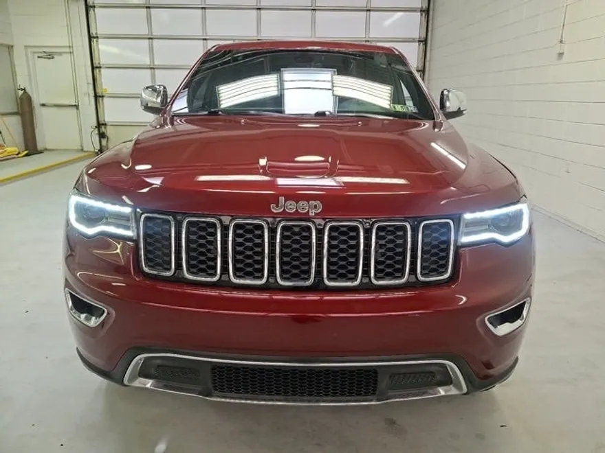 2019 Jeep Grand Cherokee Limited photo 1