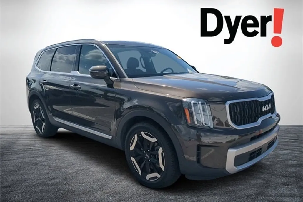 2023 Kia Telluride EX photo 1