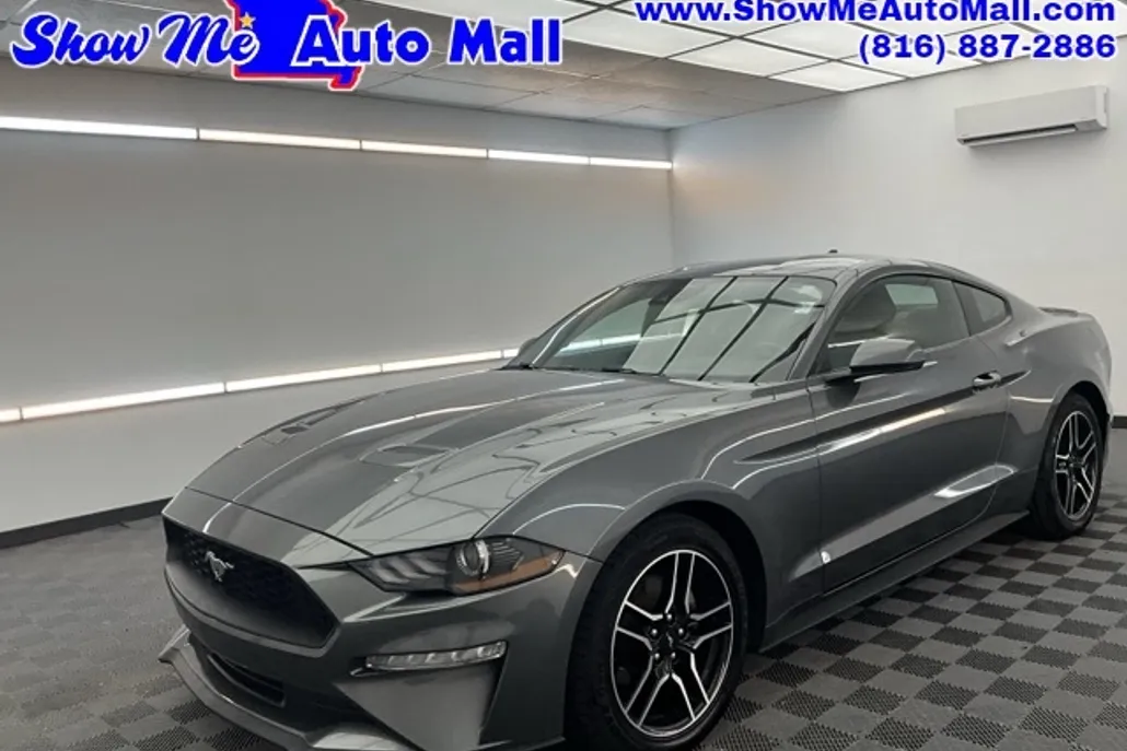 2022 Ford Mustang EcoBoost Premium photo 1