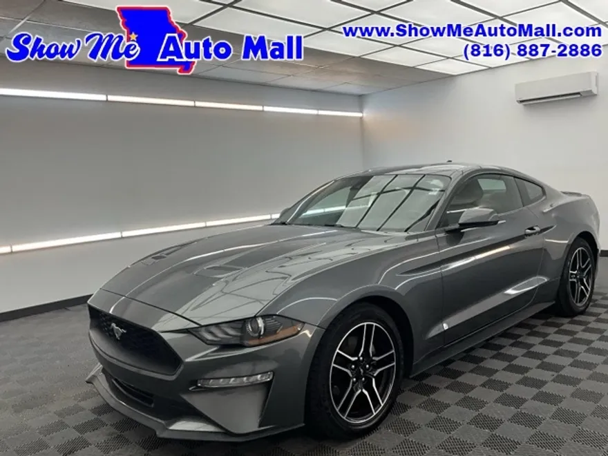 2022 Ford Mustang EcoBoost Premium photo 1