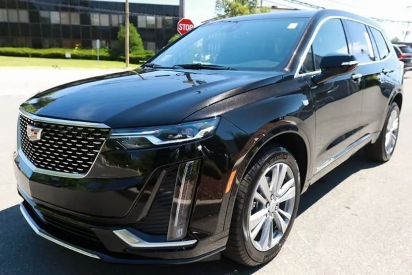 2024 Cadillac XT6 Premium Luxury photo 1