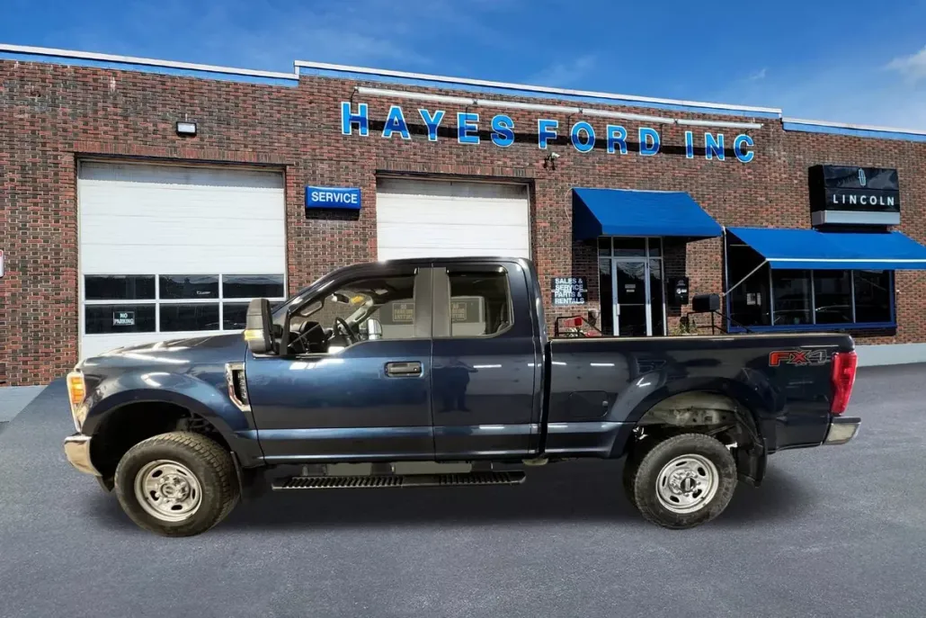 2017 Ford F-250 XL photo 1