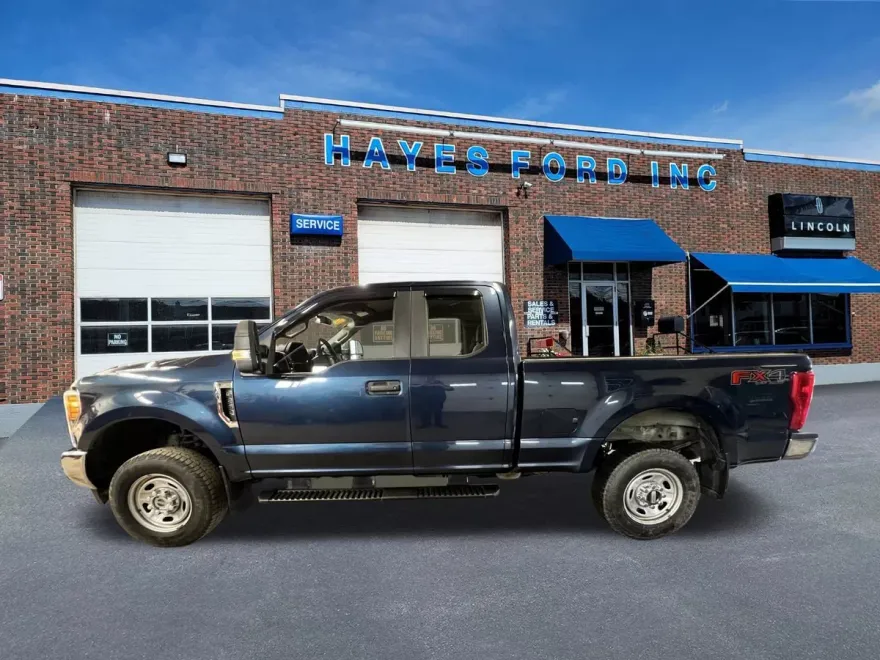 2017 Ford F-250 XL photo 1