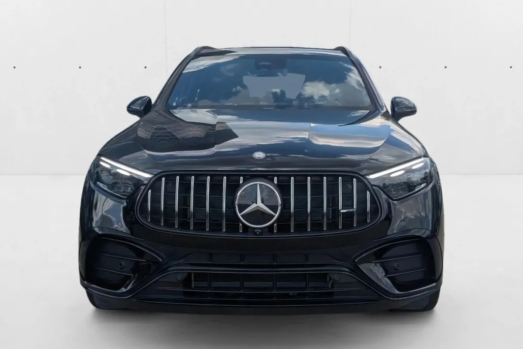 2025 Mercedes Benz GLC photo 1