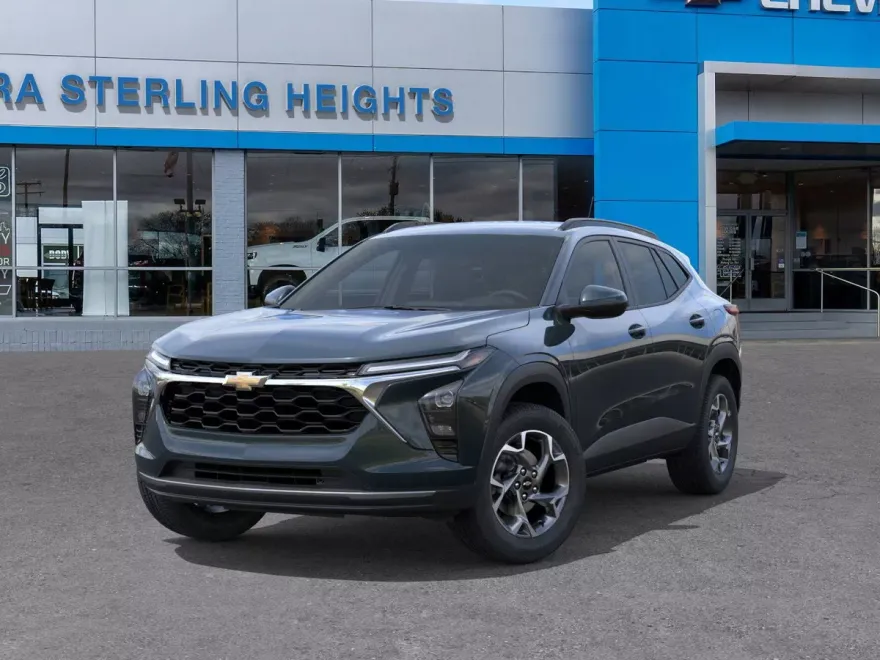 2026 Chevrolet Trax LT photo 1