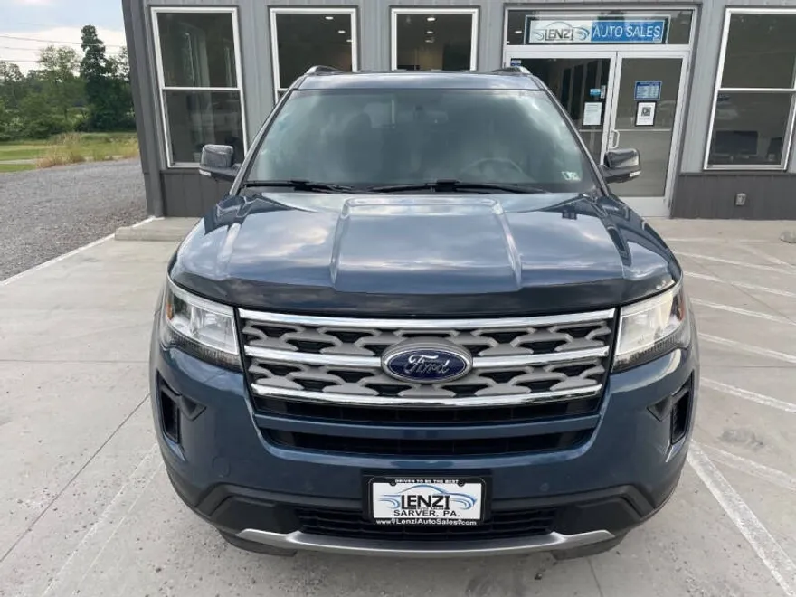 2018 Ford Explorer XLT photo 1