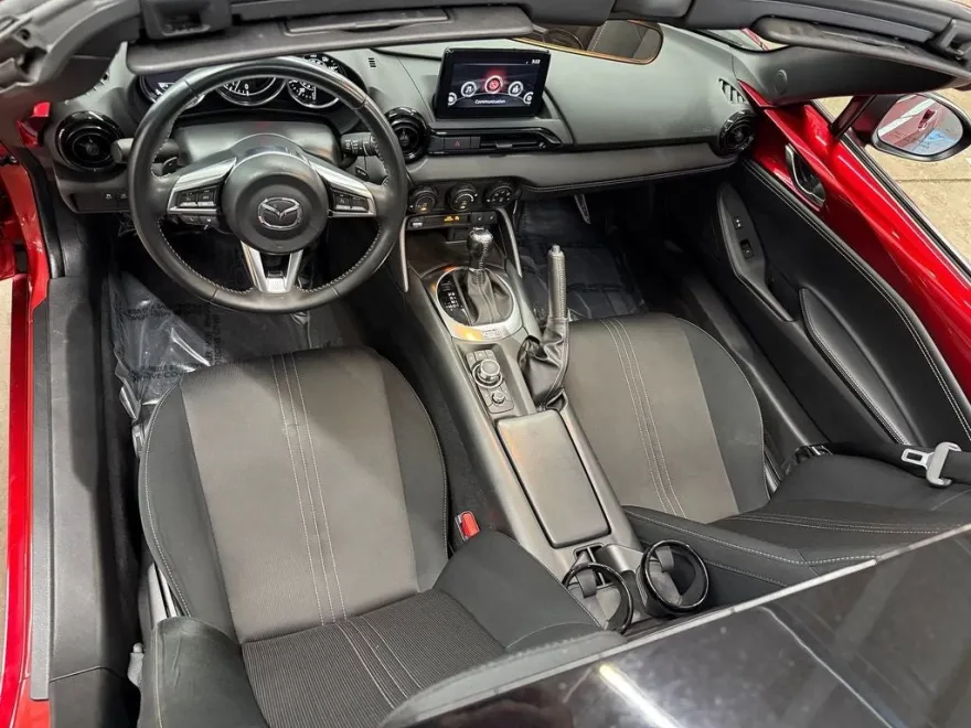 2021 Mazda MX-5 Miata RF Miata photo 10