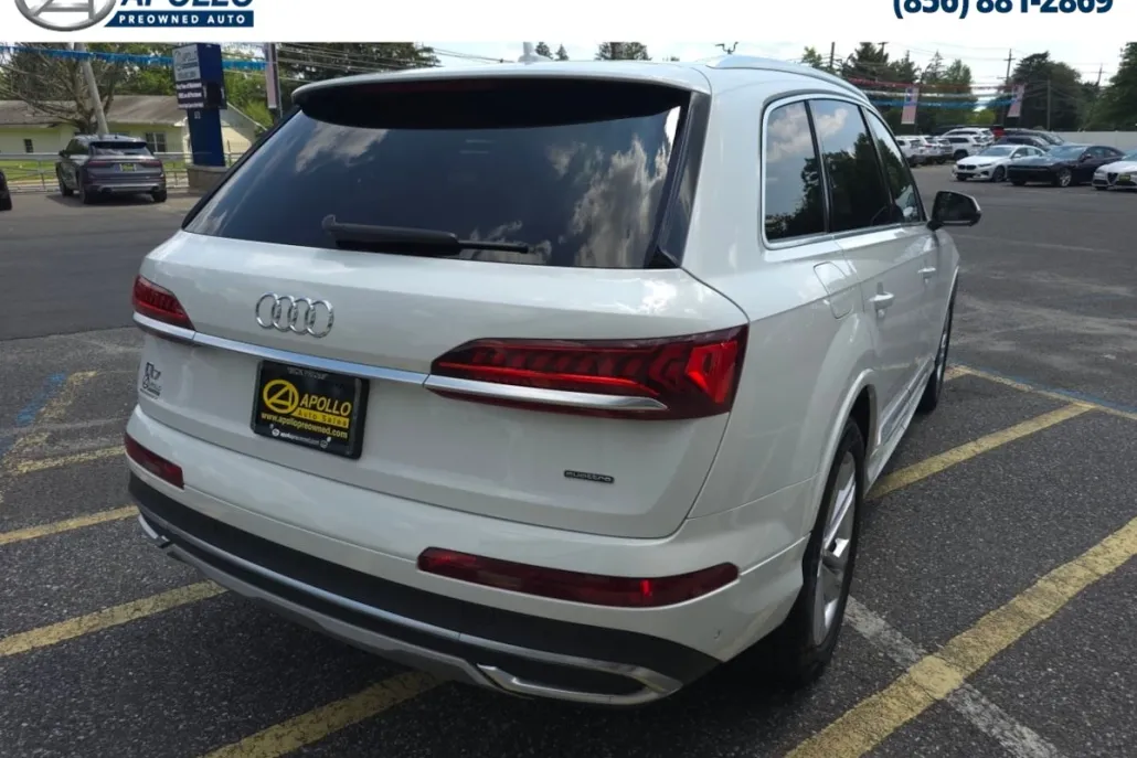 2023 Audi Q7 Premium Plus 55 photo 1