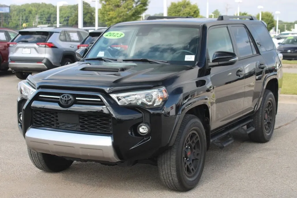 2023 Toyota 4Runner TRD Premium photo 1