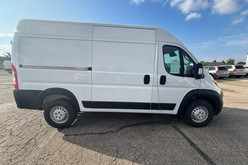 2025 Ram ProMaster 2500 photo 1
