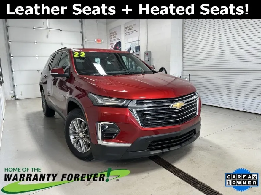 2022 Chevrolet Traverse Leather photo 1
