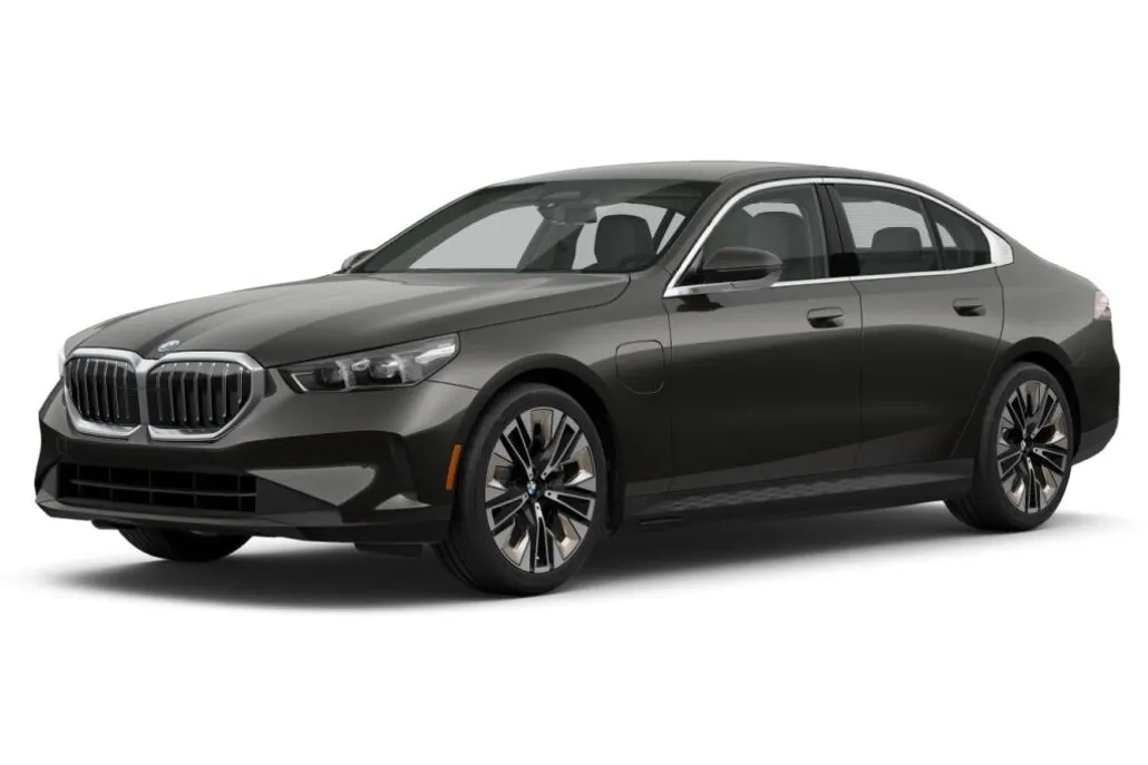 2026 Bmw 550e 550e xDrive photo 1