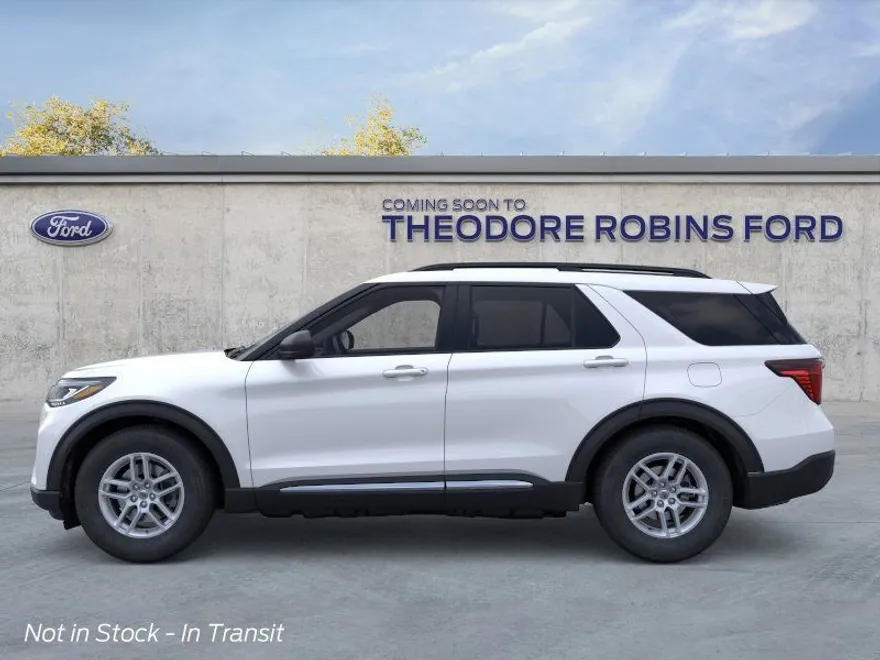 2025 Ford Explorer photo 1