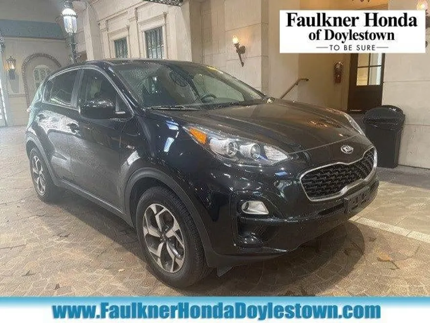 2022 Kia Sportage LX photo 1